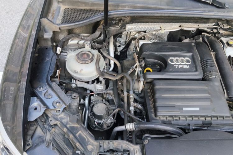 Used Audi Q3 2021 35 TFSI Progressive Dynamic Edition Engine Bay Right