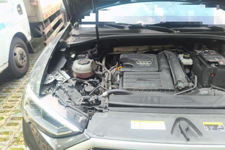 Used Audi Q3 2021 35 TFSI Fashion Dynamic Model Engine Bay Right