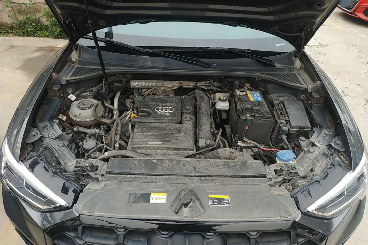 Used Audi Q3 2021 35 TFSI Fashion Dynamic Model Engine Bay