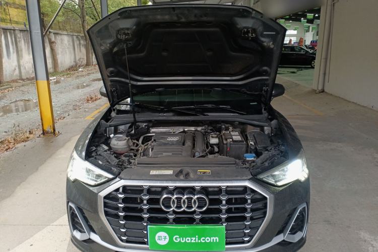 Used Audi Q3 2021 35 TFSI Progressive Dynamic Edition Engine Bay