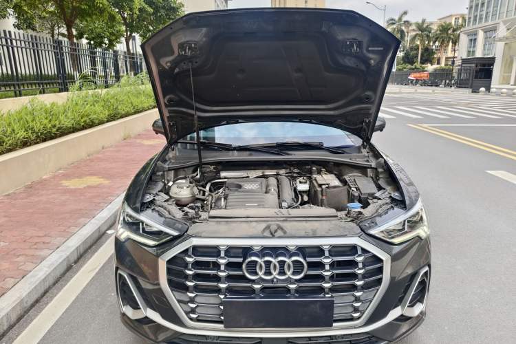 Used Audi Q3 2021 35 TFSI Progressive Dynamic Edition Engine Bay