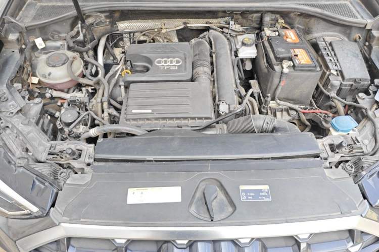 Used Audi Q3 2021 35 TFSI Fashion Dynamic Model Engine Bay