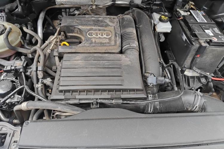 Used Audi Q3 2021 35 TFSI Fashion Dynamic Model Engine Bay