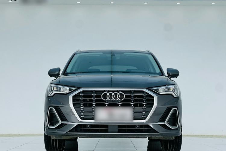 Used Audi Q3 2021 35 TFSI Fashion Dynamic Model Exterior 2