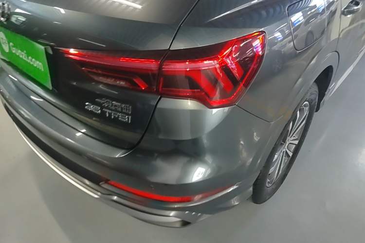 Used Audi Q3 2021 35 TFSI Progressive Dynamic Edition Exterior 3