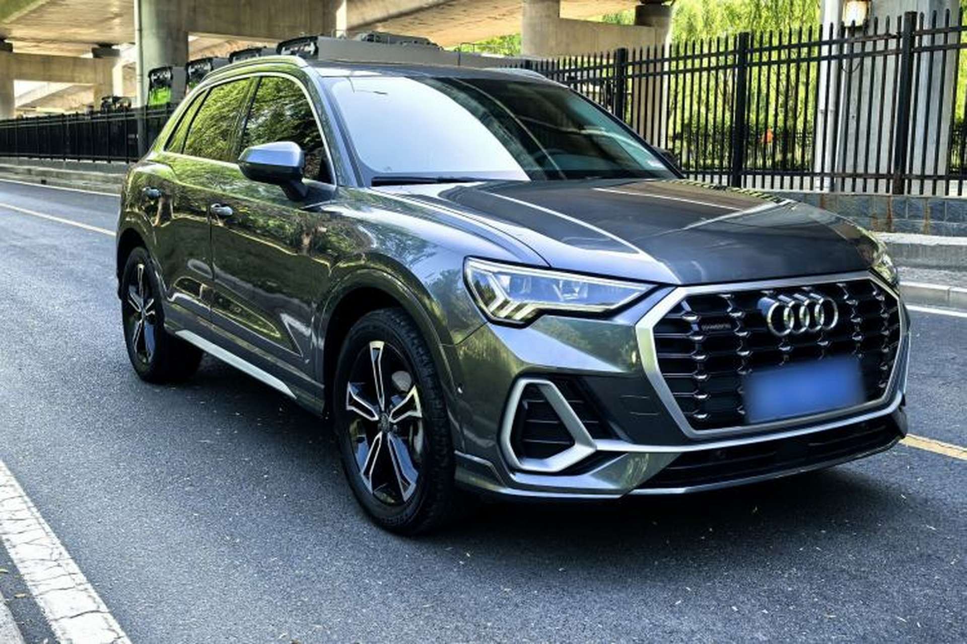 Used Audi Q3 2021 45 TFSI quattro Fashion Dynamic Model Exterior 3