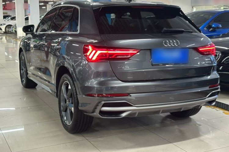 Used Audi Q3 2021 35 TFSI Fashion Dynamic Model Exterior 4