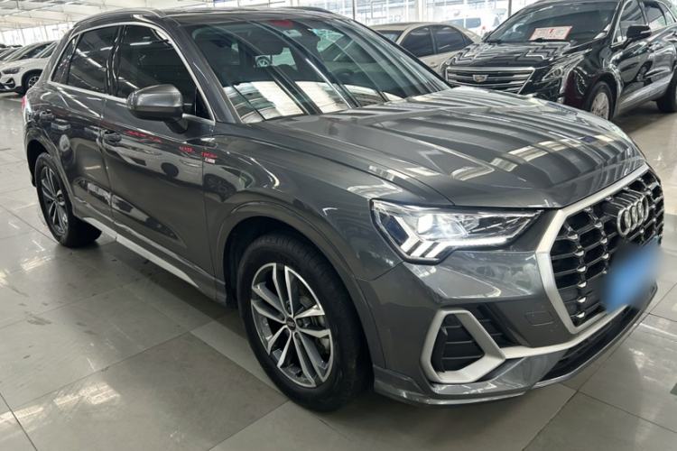 Used Audi Q3 2021 35 TFSI Progressive Dynamic Edition Exterior 4