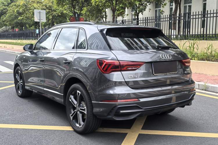 Used Audi Q3 2021 40 TFSI Fashion Dynamic Model Exterior 4