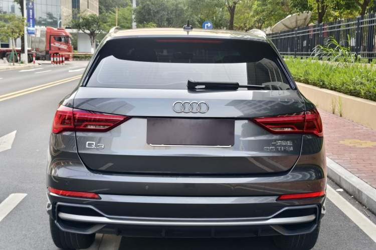 Used Audi Q3 2021 35 TFSI Progressive Dynamic Edition Exterior 4
