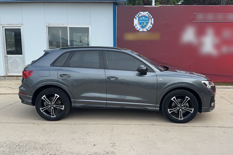 Used Audi Q3 2021 40 TFSI Fashion Dynamic Model Exterior 5