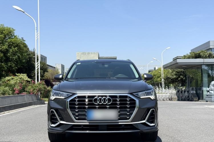 Used Audi Q3 2021 35 TFSI Progressive Dynamic Edition Exterior 5