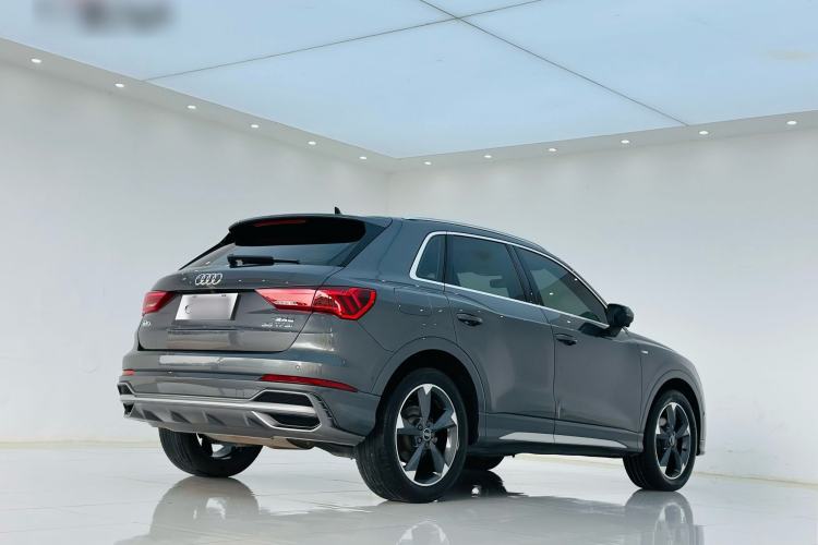 Used Audi Q3 2021 35 TFSI Fashion Dynamic Model Exterior 6