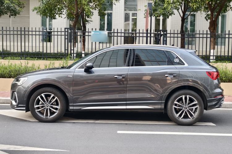 Used Audi Q3 2021 35 TFSI Progressive Dynamic Edition Exterior 6