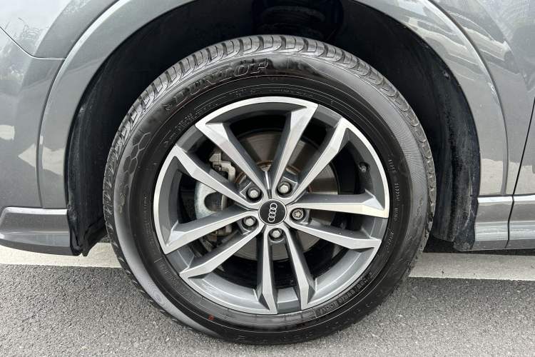 Used Audi Q3 2021 35 TFSI Progressive Dynamic Edition Exterior 8
