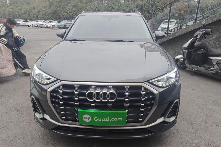 Used Audi Q3 2021 35 TFSI Progressive Dynamic Edition Front