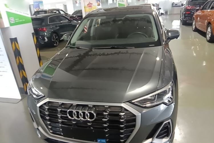 Used Audi Q3 2021 35 TFSI Progressive Dynamic Edition Front