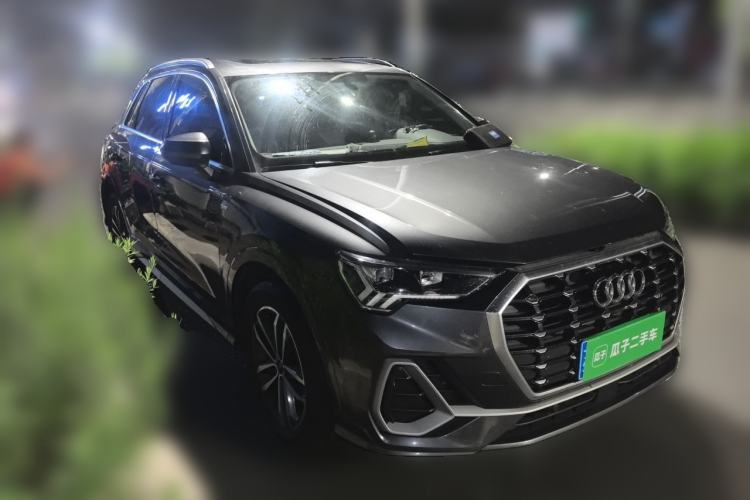 Used Audi Q3 2021 35 TFSI Progressive Dynamic Edition Front Right 45 Deg