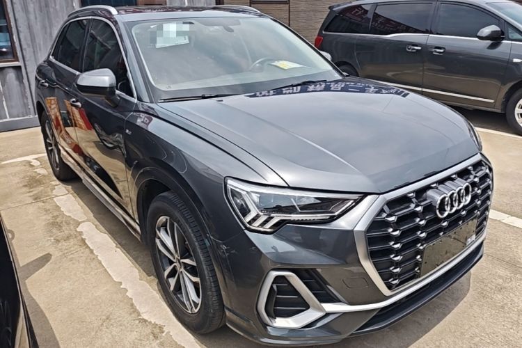 Used Audi Q3 2021 35 TFSI Progressive Dynamic Edition Front Right 45 Deg