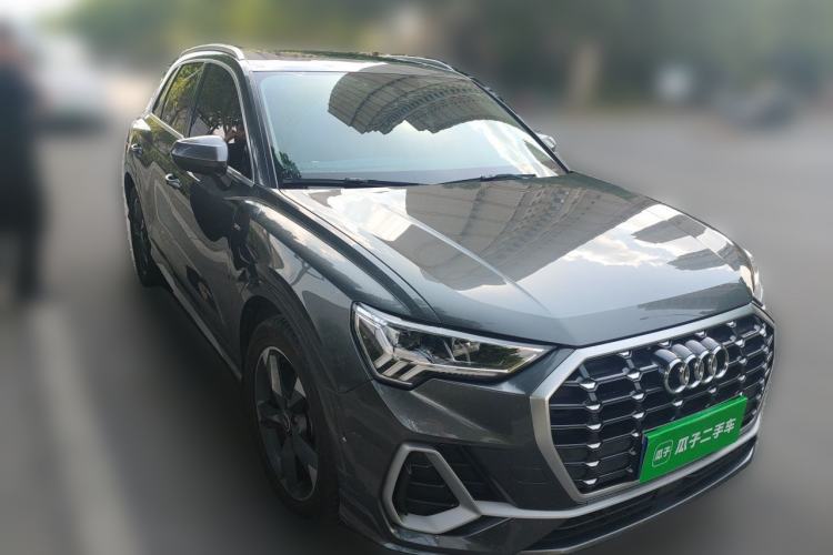 Used Audi Q3 2021 35 TFSI Fashion Dynamic Model Front Right 45 Deg