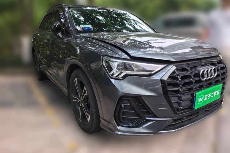 Used Audi Q3 2021 35 TFSI Fashion Dynamic Model Front Right 45 Deg