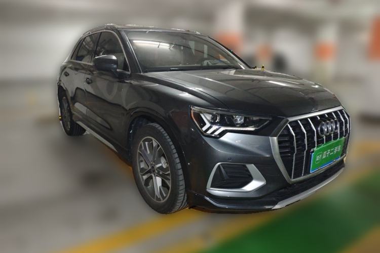 Used Audi Q3 2021 35 TFSI Fashionable and Elegant Model Front Right 45 Deg