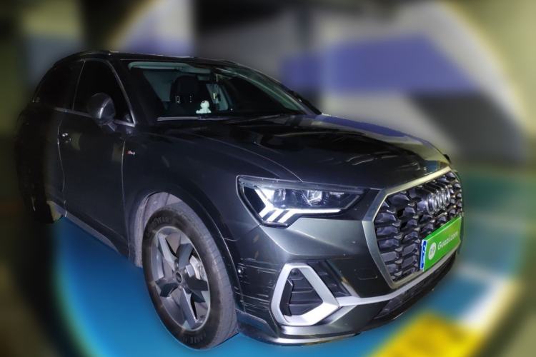 Used Audi Q3 2021 35 TFSI Fashion Dynamic Model Front Right 45 Deg