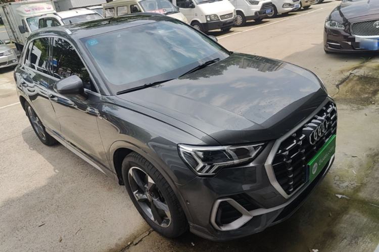 Used Audi Q3 2021 35 TFSI Fashion Dynamic Model Front Right 45 Deg