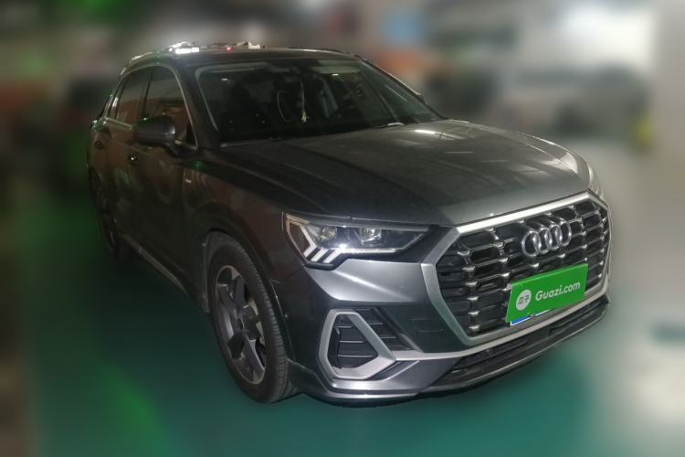 Used Audi Q3 2021 35 TFSI Fashion Dynamic Model Front Right 45 Deg
