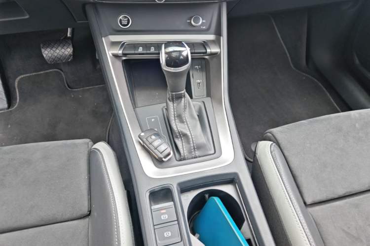 Used Audi Q3 2021 35 TFSI Fashion Dynamic Model Gear Lever