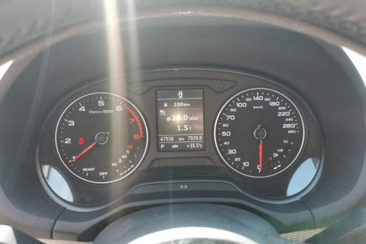 Used Audi Q3 2021 35 TFSI Progressive Dynamic Edition Instrument Cluster