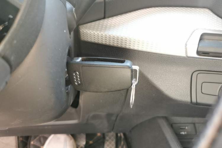 Used Audi Q3 2021 35 TFSI Progressive Dynamic Edition Interior 1