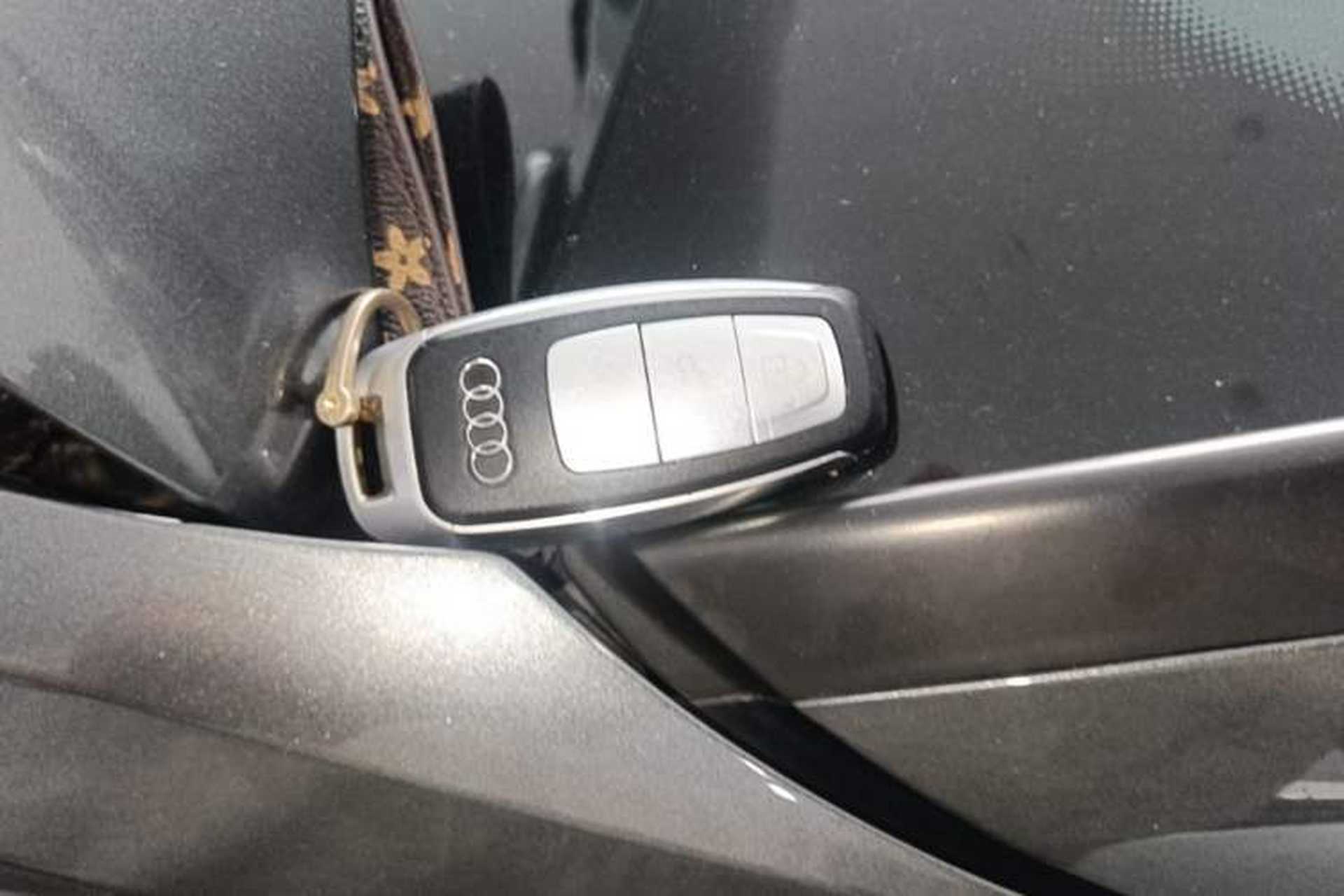 Used Audi Q3 2021 35 TFSI Enjoy Life Edition Interior 1