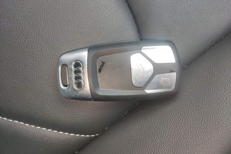 Used Audi Q3 2021 35 TFSI Advanced Style Edition Interior 1