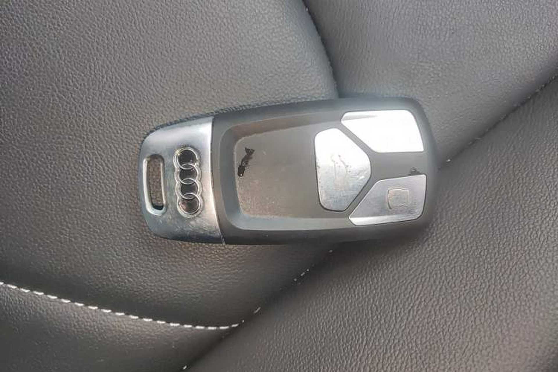 Used Audi Q3 2021 35 TFSI Advanced Style Edition Interior 1