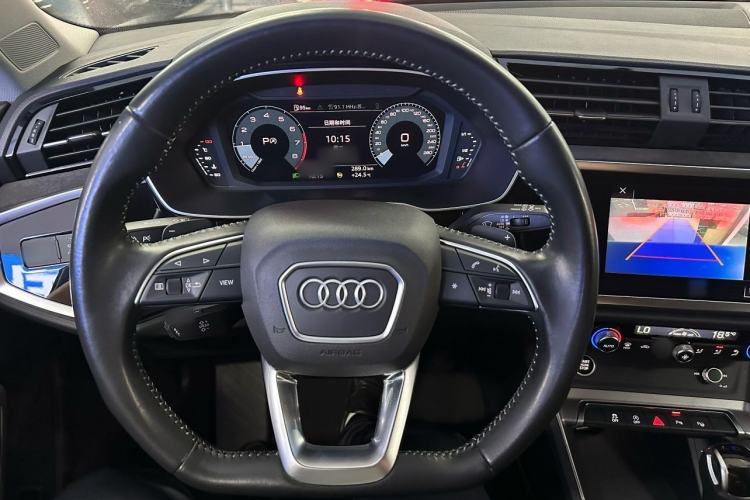 Used Audi Q3 2021 35 TFSI Fashion Dynamic Model Interior 2