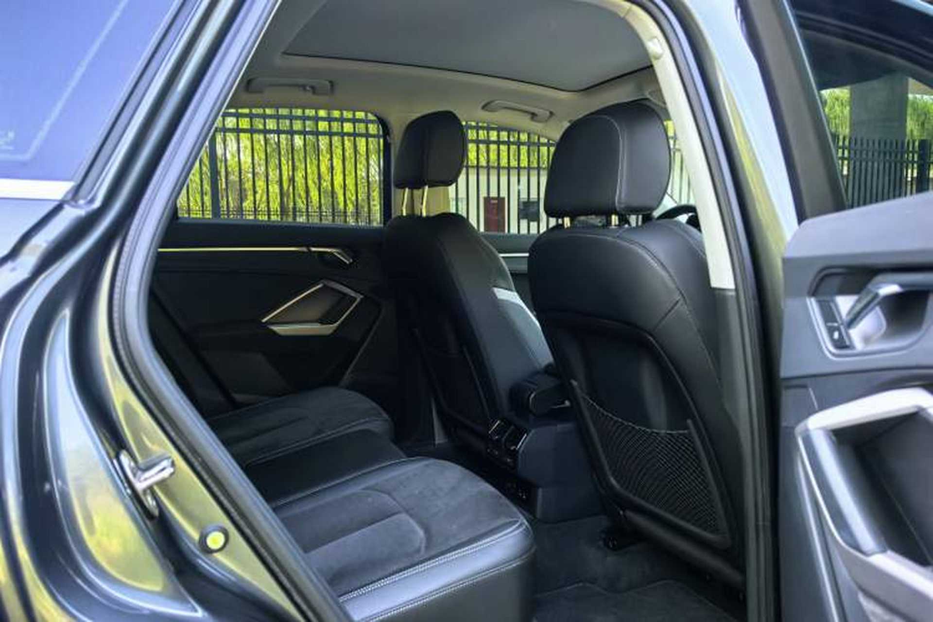 Used Audi Q3 2021 45 TFSI quattro Fashion Dynamic Model Interior 2