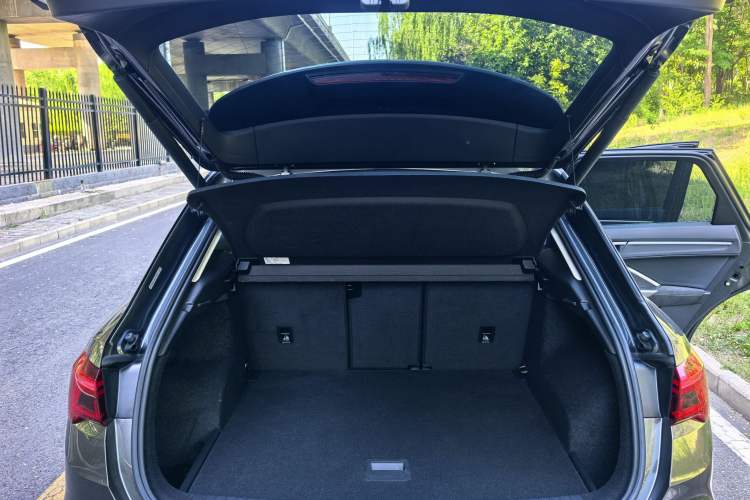 Used Audi Q3 2021 45 TFSI quattro Fashion Dynamic Model Interior 3