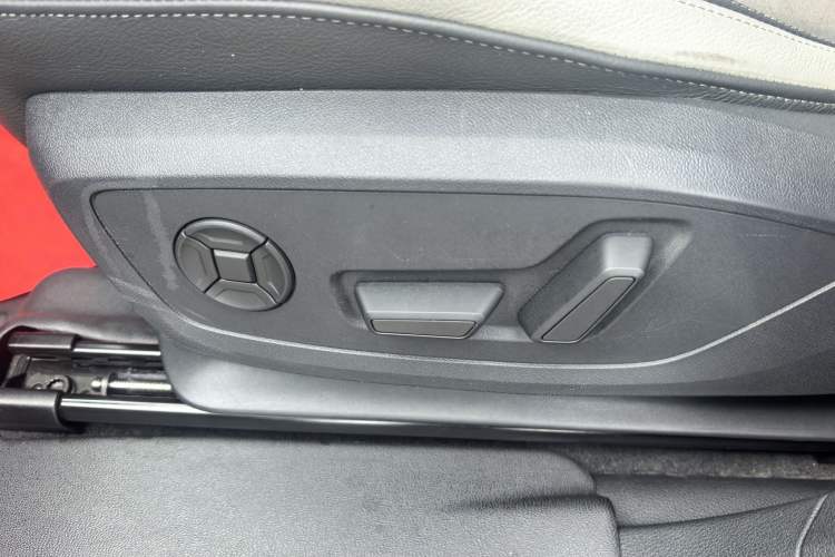 Used Audi Q3 2021 35 TFSI Progressive Dynamic Edition Interior 6