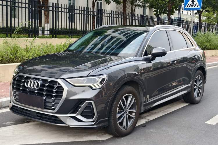 Used Audi Q3 2021 35 TFSI Progressive Dynamic Edition Guazi used car, China used car export, Used car for sale, Used  cars, Cheapest cars for sale