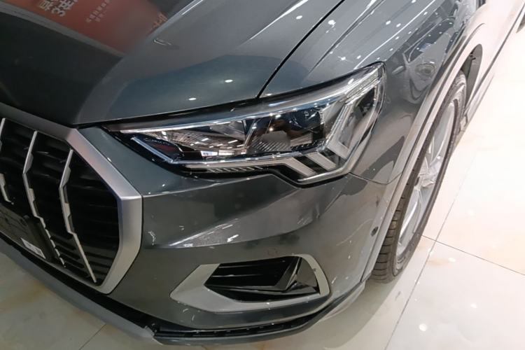 Used Audi Q3 2021 35 TFSI Fashionable and Elegant Model Left Front Headlight