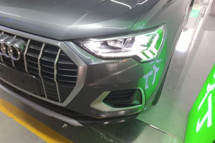 Used Audi Q3 2021 35 TFSI Advanced Style Edition Left Front Headlight