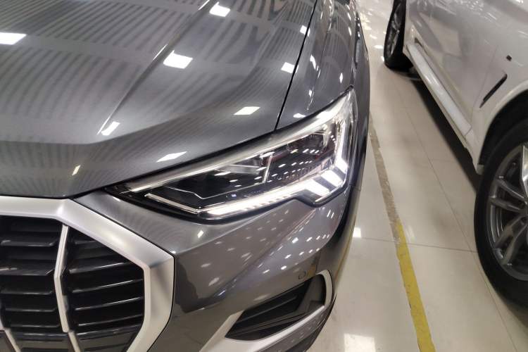 Used Audi Q3 2021 35 TFSI Advanced Style Edition Left Front Headlight