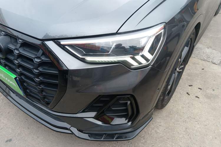 Used Audi Q3 2021 40 TFSI Fashion Dynamic Model Left Front Headlight