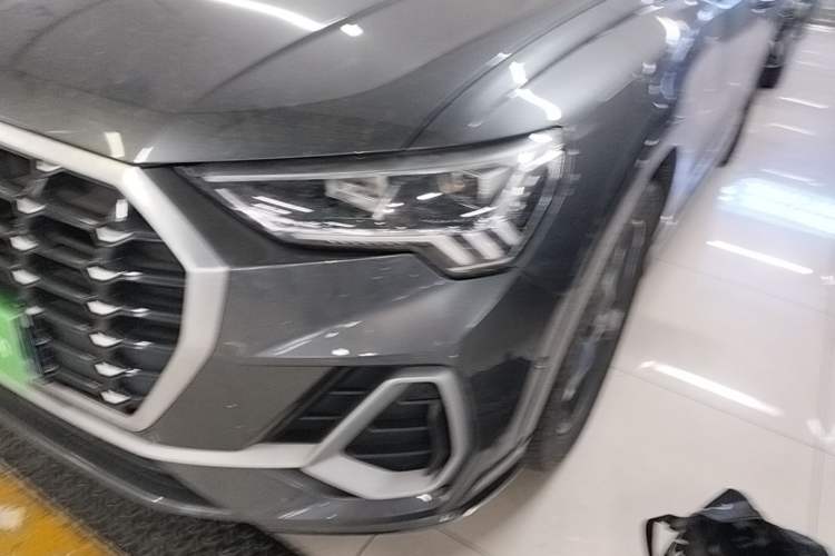 Used Audi Q3 2021 35 TFSI Fashion Dynamic Model Left Front Headlight