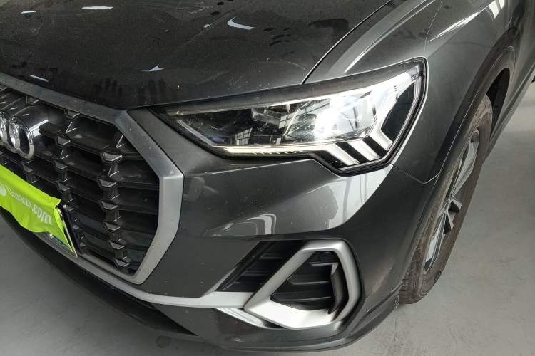 Used Audi Q3 2021 35 TFSI Progressive Dynamic Edition Left Front Headlight