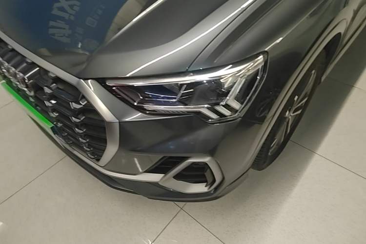 Used Audi Q3 2021 35 TFSI Progressive Dynamic Edition Left Front Headlight