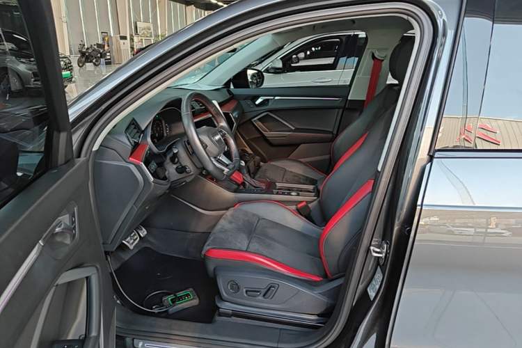 Used Audi Q3 2021 40 TFSI Fashion Dynamic Model Left Front Seat