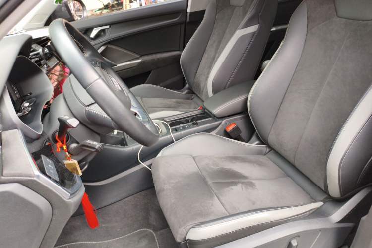 Used Audi Q3 2021 35 TFSI Progressive Dynamic Edition Left Front Seat