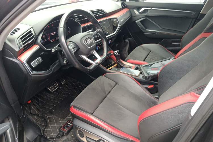 Used Audi Q3 2021 40 TFSI Fashion Dynamic Model Left Front Seat